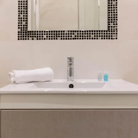 Apartment Blanche